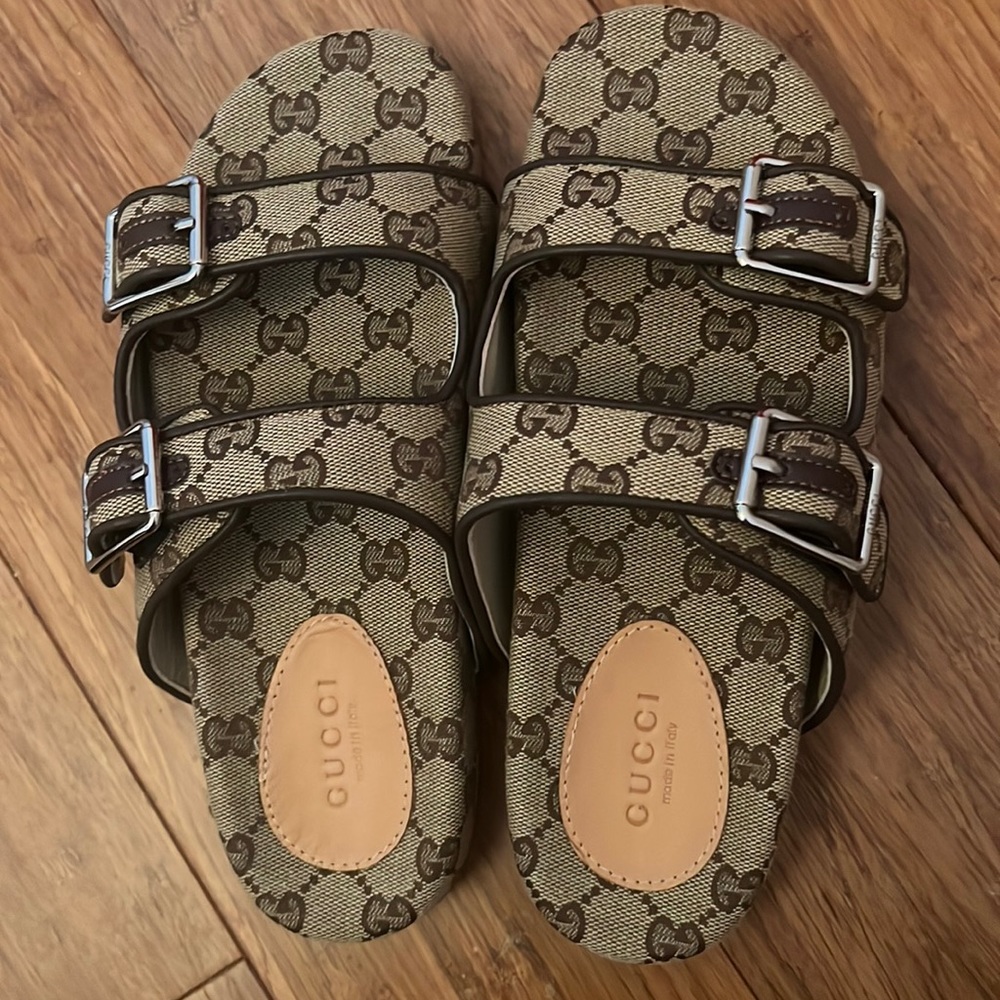 Women’s Gucci Sandals